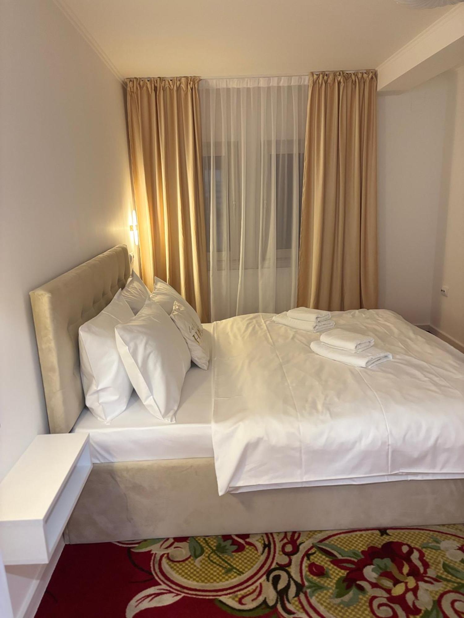 Casa Hoban Apartment Baia Mare Bagian luar foto